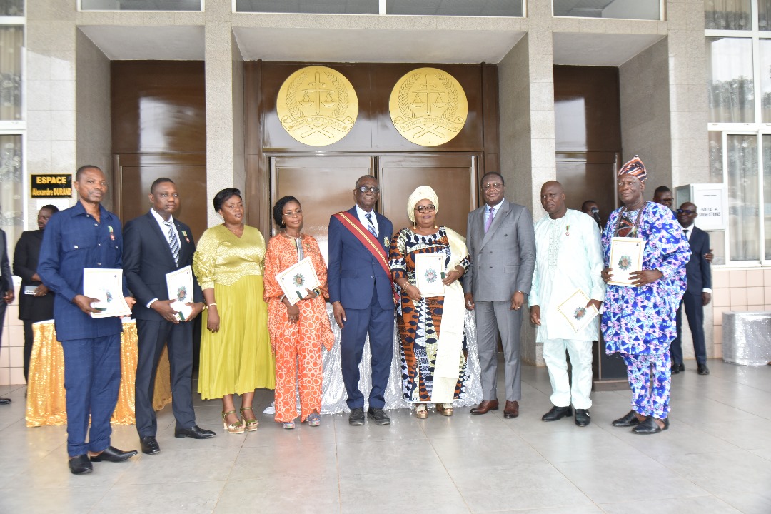 Cérémonie decorationCS21