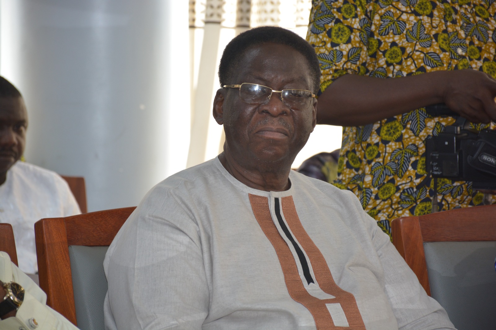 Passation charge PCJ8